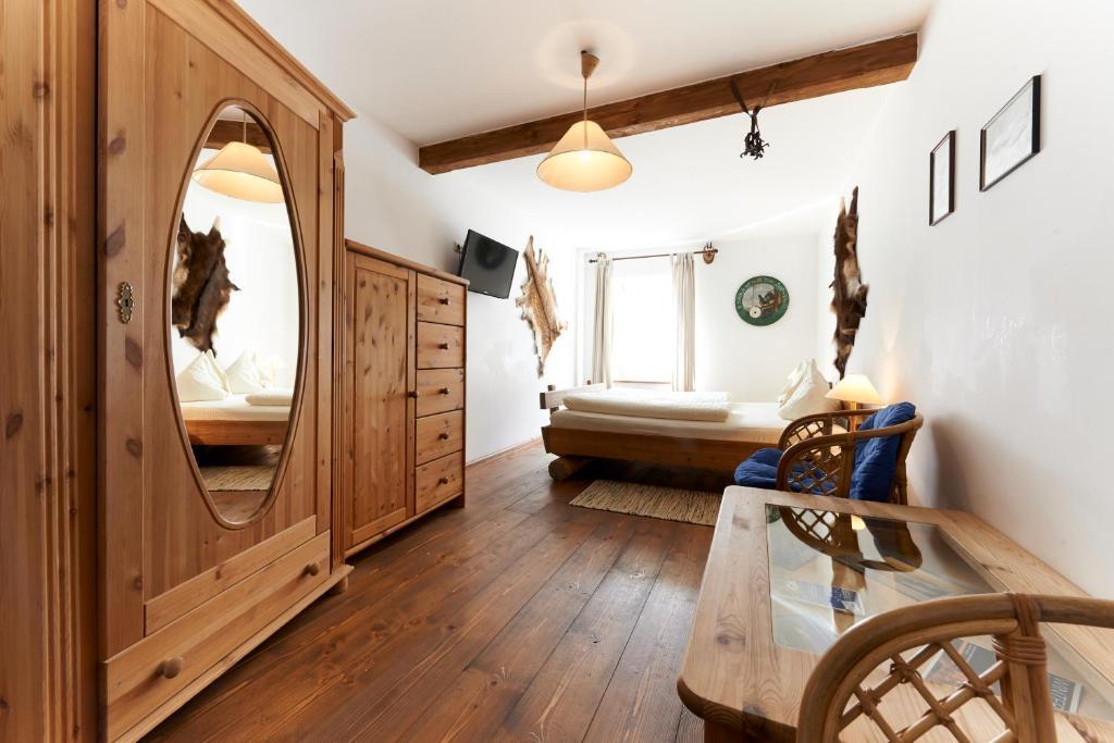 Hotelchen Doellacher Dorfwirtshaus Großkirchheim Exteriér fotografie