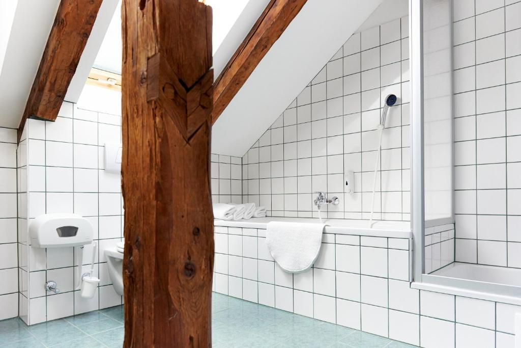 Hotelchen Doellacher Dorfwirtshaus Großkirchheim Pokoj fotografie